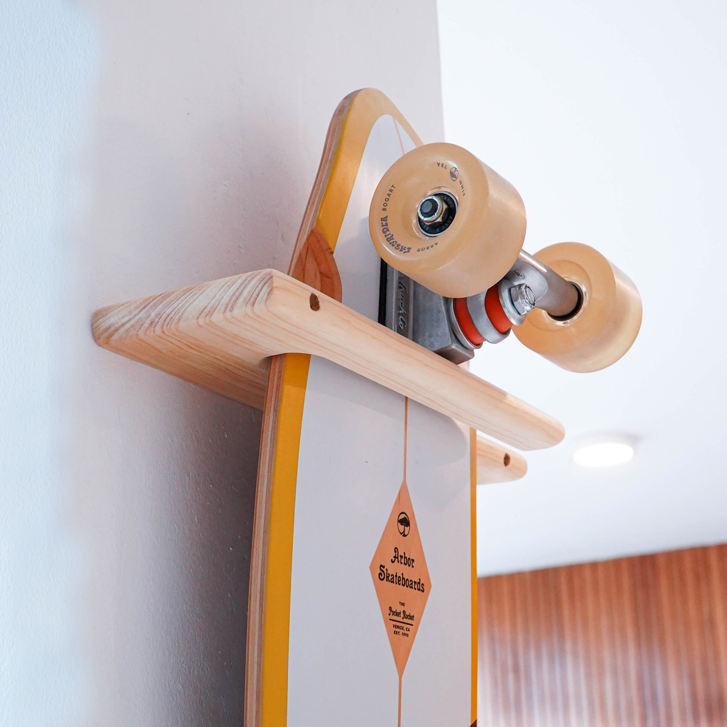 PARADISE SKATEBOARD WALL MOUNT