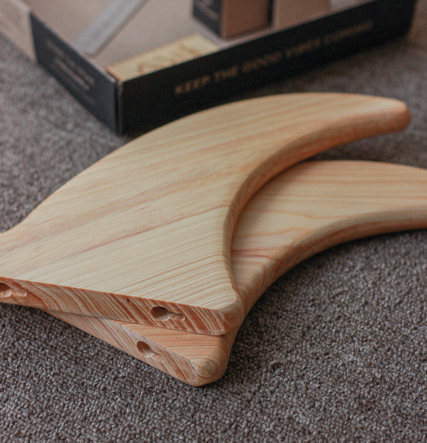 QUILLAS SURFBOARD WALL MOUNT